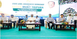 মাদক হচ্ছে পারিবারিক সহিংশ্রতা, অপরাধ, সমাজবিরোধী কার্যকলাপ এবং জনশঙ্খলা অবনতির অন্যতম কারণ : রাজ্যপাল
