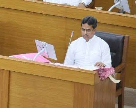 বিধানসভায় বেসরকারি প্রস্তাবের উপর আলোচনায় মুখ্যমন্ত্রী, সমস্যা সমাধানে রাজ্য সরকারের পক্ষ থেকে চেষ্টার কোন ত্রুটি নেই